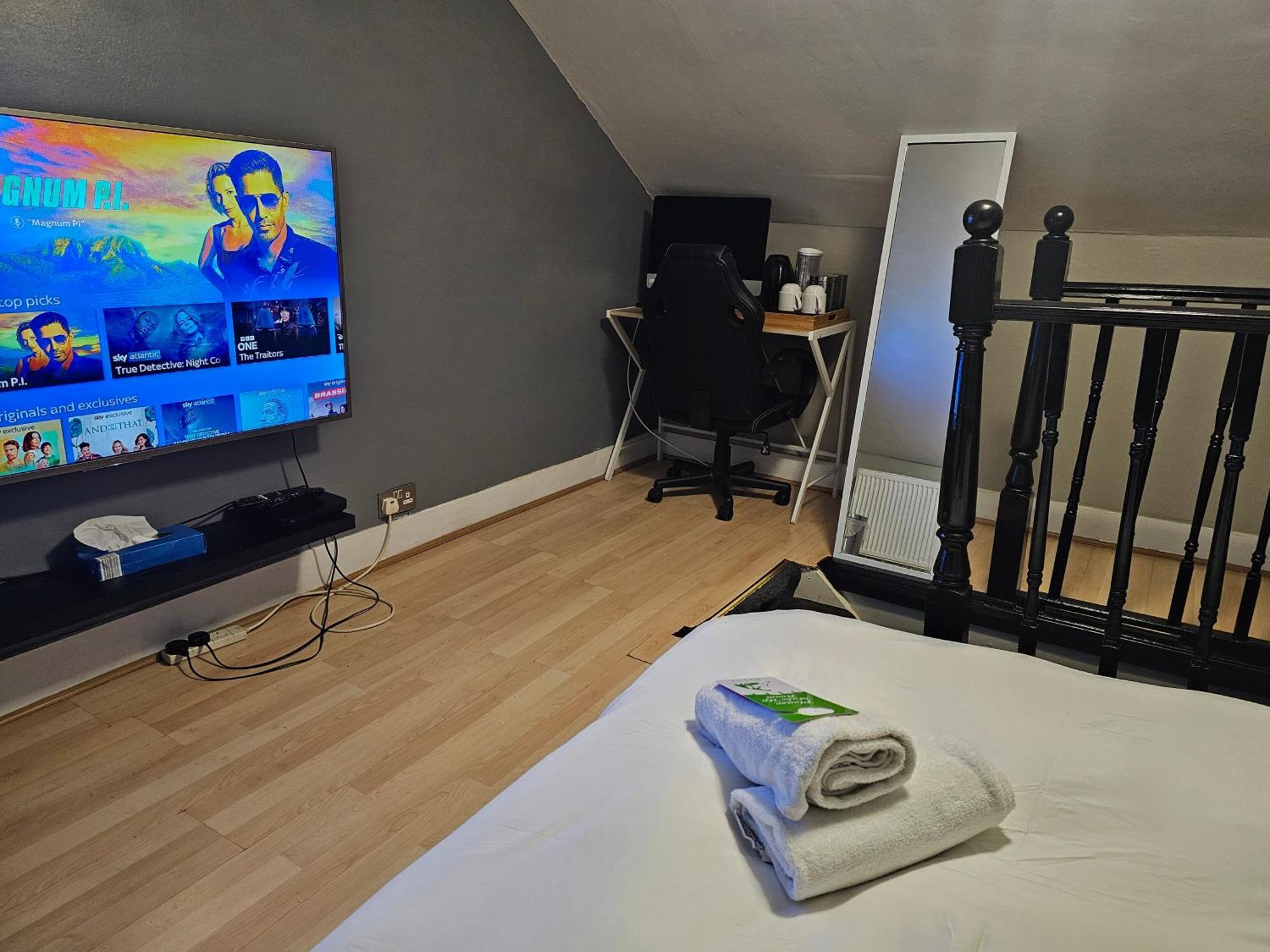 Umbrella Properties London Excel Kültér fotó