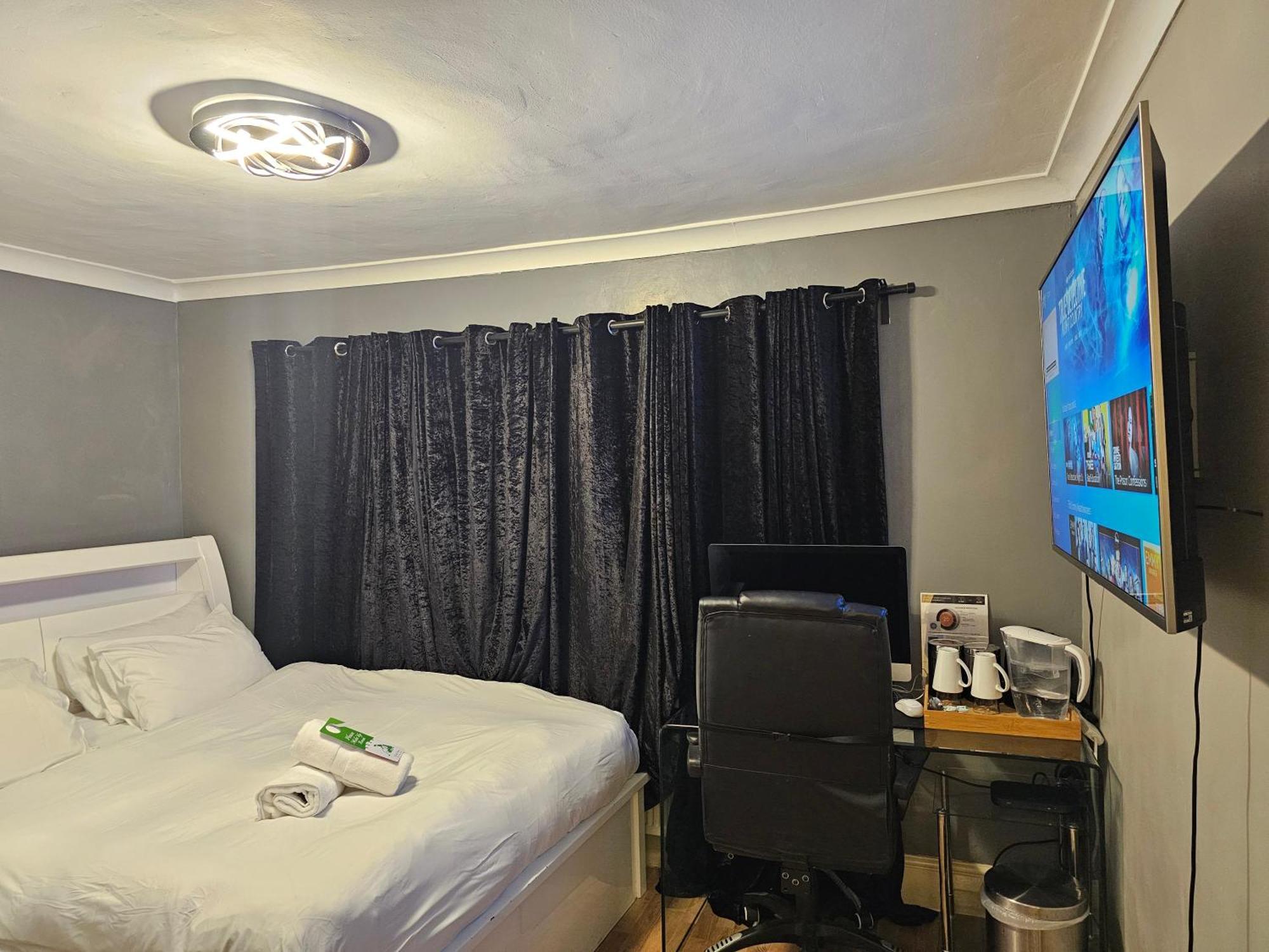 Umbrella Properties London Excel Kültér fotó